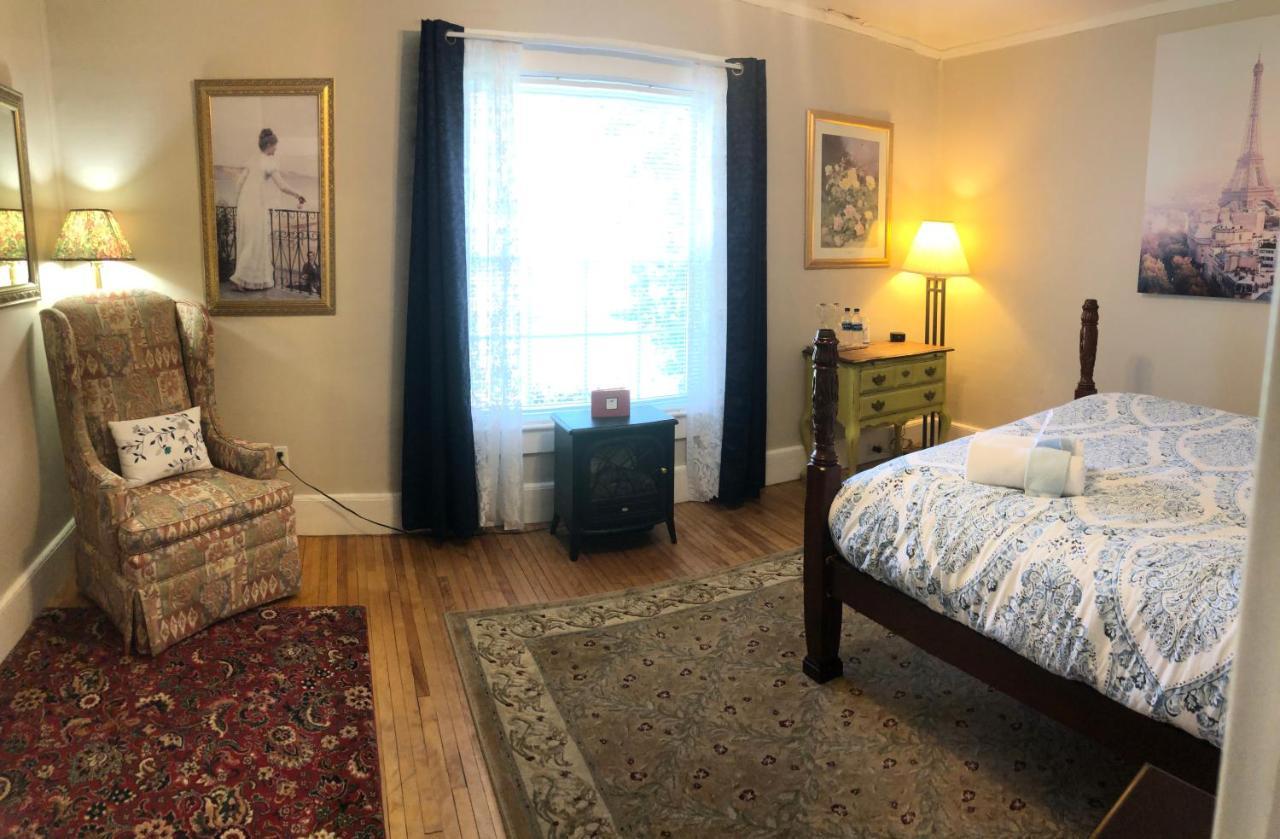 لينكون Red Sleigh Inn B&B المظهر الخارجي الصورة