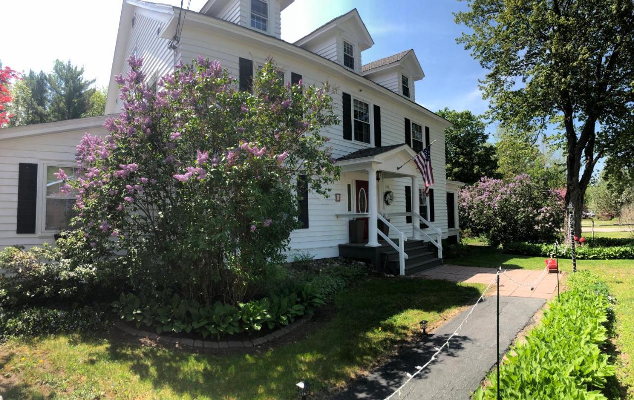 لينكون Red Sleigh Inn B&B المظهر الخارجي الصورة