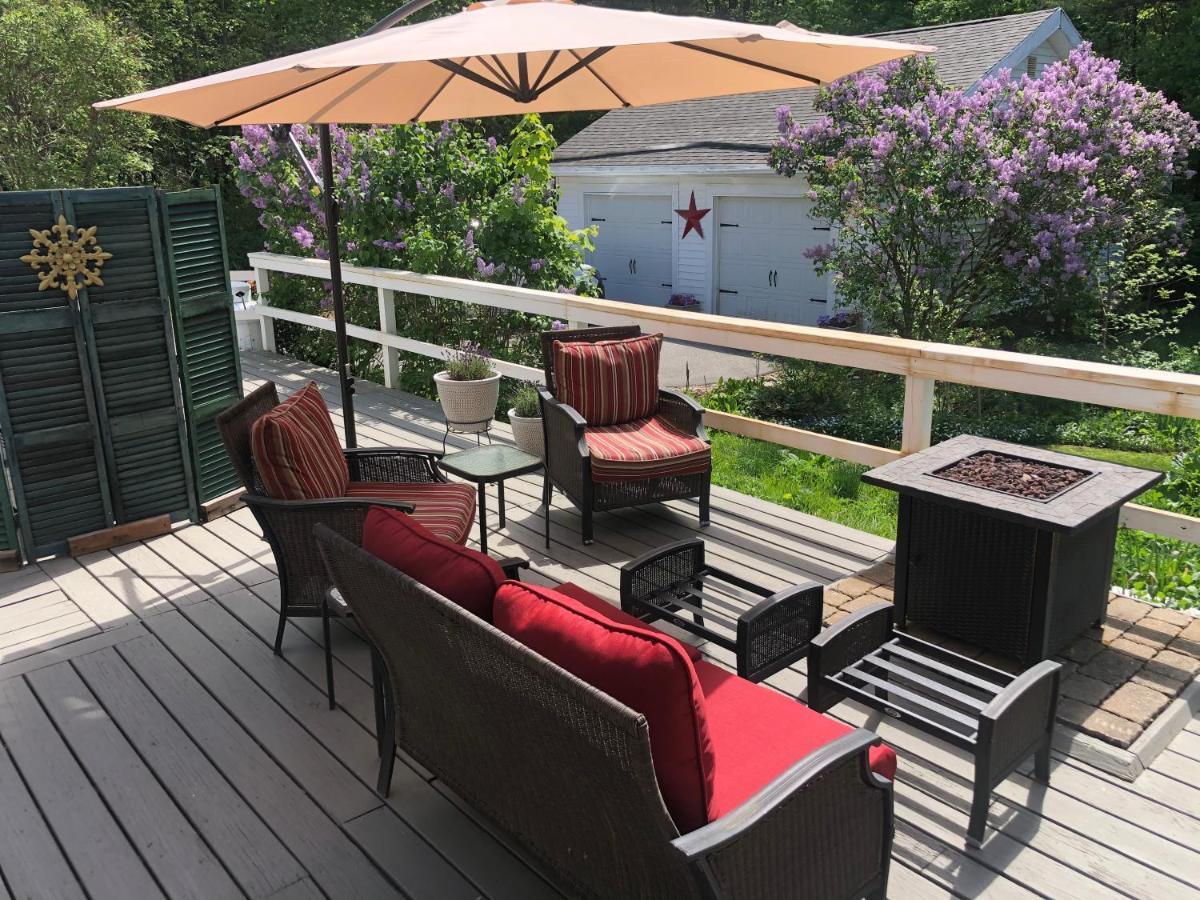 لينكون Red Sleigh Inn B&B المظهر الخارجي الصورة